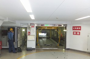 2013/10/18 駐車場定期点検1