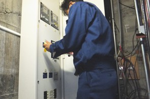 2014/12/01 電力メーター検針2